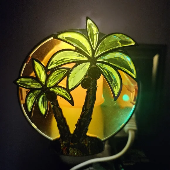 6 Bath And Body Wallflower Plugs - Picture 7 of 7